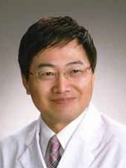 院長 医学博士 野村 栄貴の写真