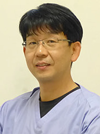 院長 岡本 安広の写真