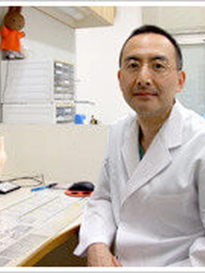 院長 遠藤 俊哉の写真