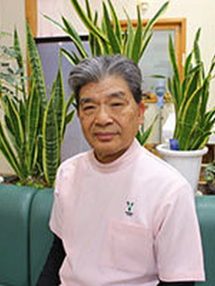 医学博士 山崎 謙治の写真