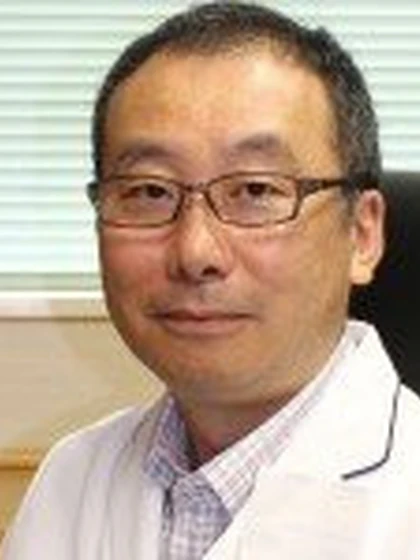 院長 朔 哲洋の写真