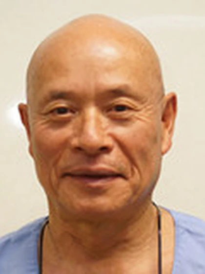 院長 歯学博士 鶴木 隆の写真