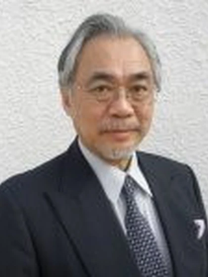 院長 歯学博士 梅村 義成の写真