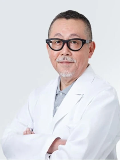 院長 羽村院 院長 小﨑 有恒の写真