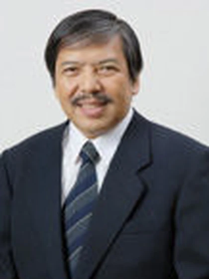 院長 医学博士 服部 雅俊の写真