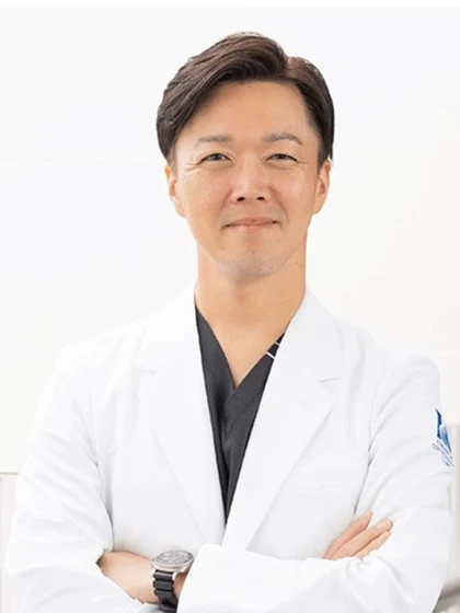 院長 医学博士 熊西 俊介の写真