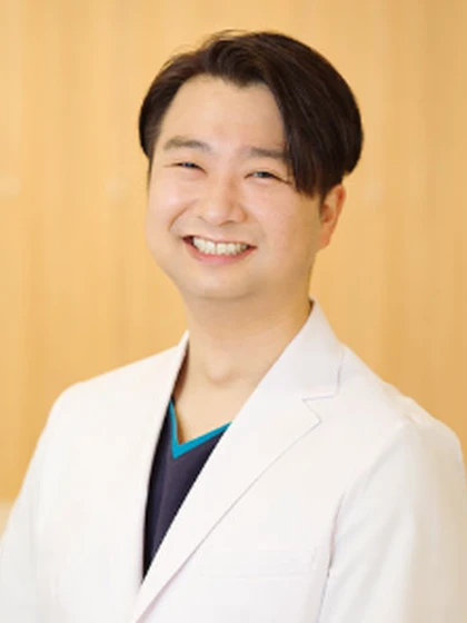 院長 院長 安藤 友久の写真