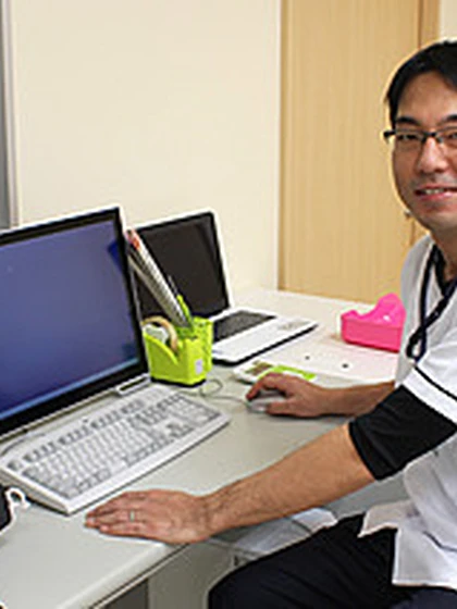 院長 医学博士 清水 義貴の写真