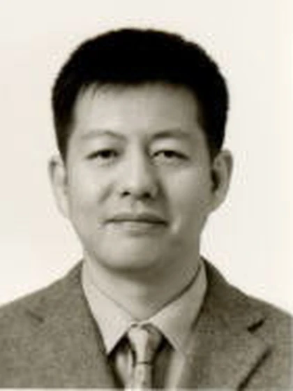 院長 歯学博士 平川 崇の写真