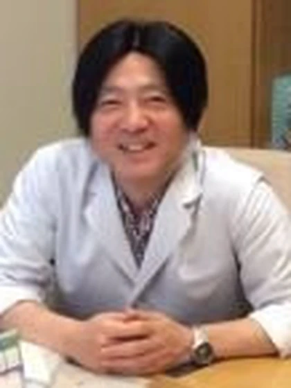 院長 山本 芳成の写真