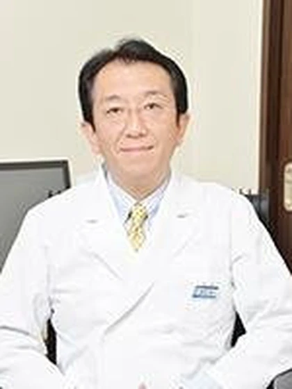 院長 医学博士 鈴木 伸一の写真