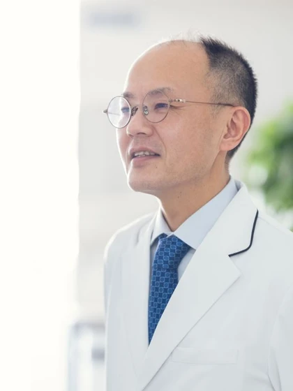 院長 院長 栗本 拓治の写真