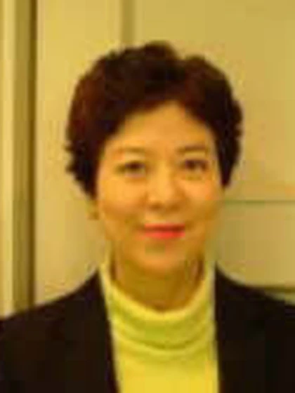 院長 医学博士 岳 マチ子の写真
