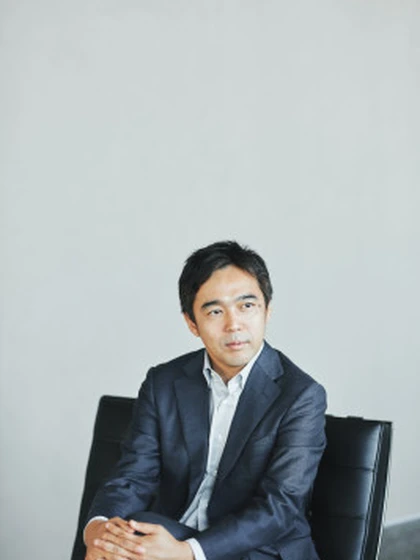 院長 医学博士 桑名 亮輔の写真