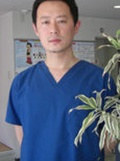 救急科専門医 李 夏暎の写真