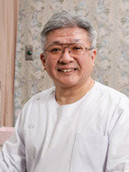 院長 医学博士 加登本 拡の写真