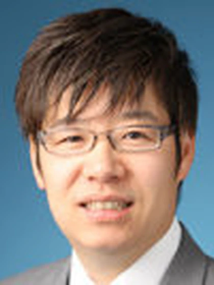 院長 歯学博士 稲見 佳大の写真