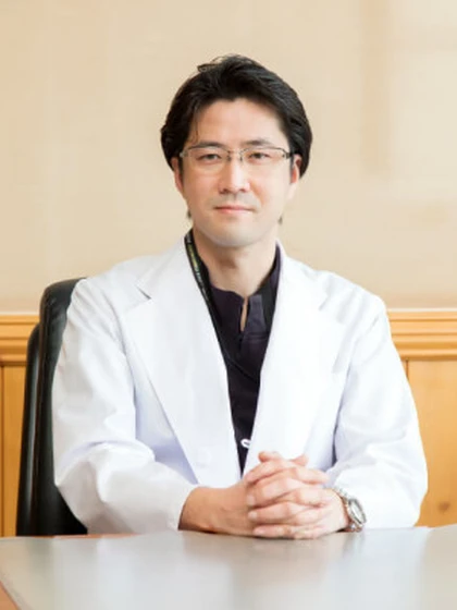 院長 鴻江 勇和の写真