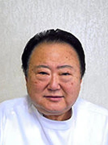 名誉院長 医学博士 島崎 至弘の写真