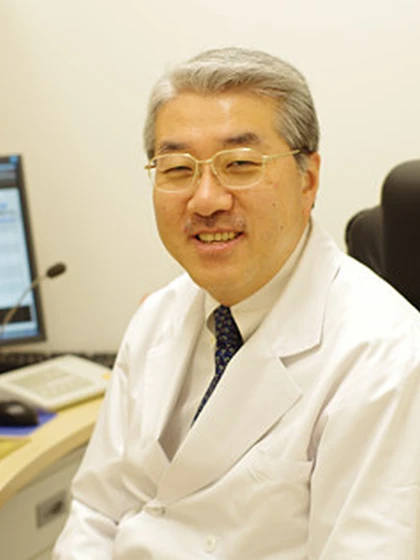 院長 医学博士 安村 隆二の写真
