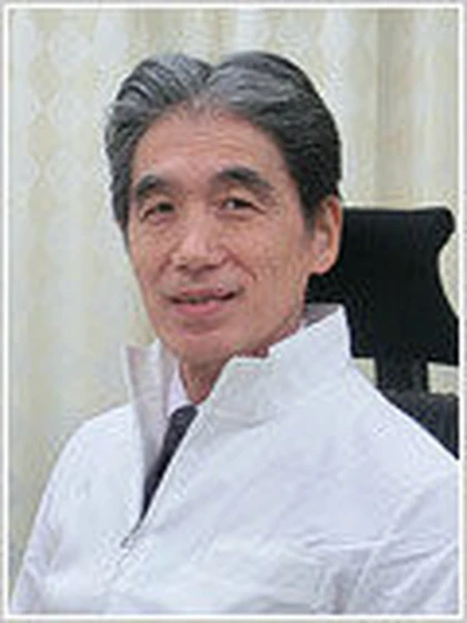 院長 関 忠和の写真