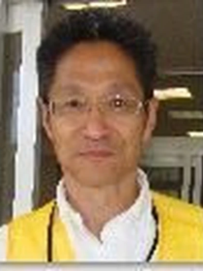 院長 出口 宝の写真