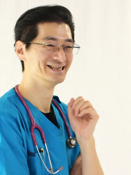 院長 医学博士 磯部 賢諭の写真