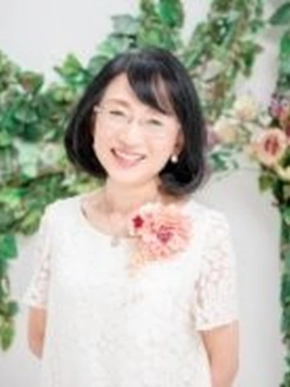 院長 由富 章子の写真