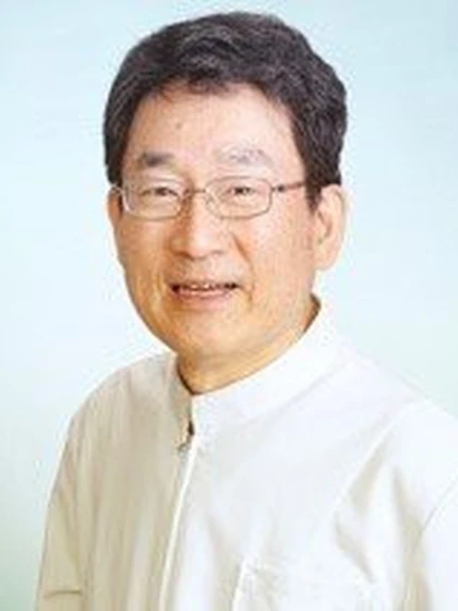 院長 歯学博士 安田 和幸の写真