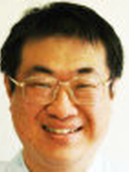 院長 歯学博士 桑原 聡の写真