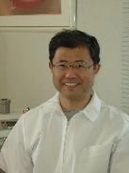 院長 歯学博士 津江 明伸の写真