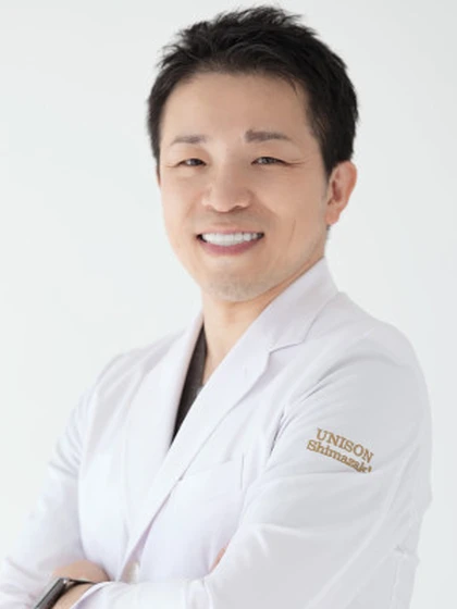 院長 院長・歯学博士 島崎 一夫の写真