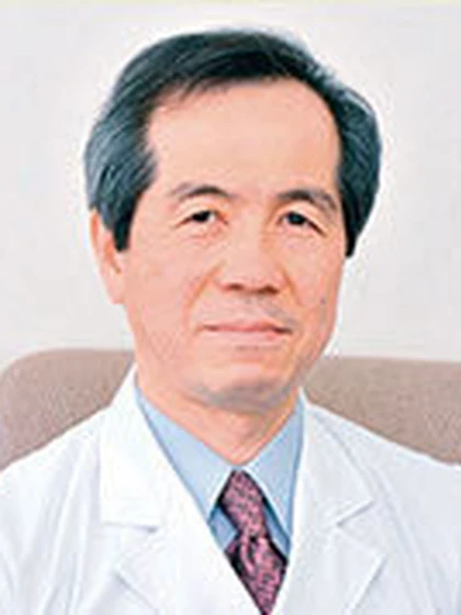 院長 野坂 俊壽の写真