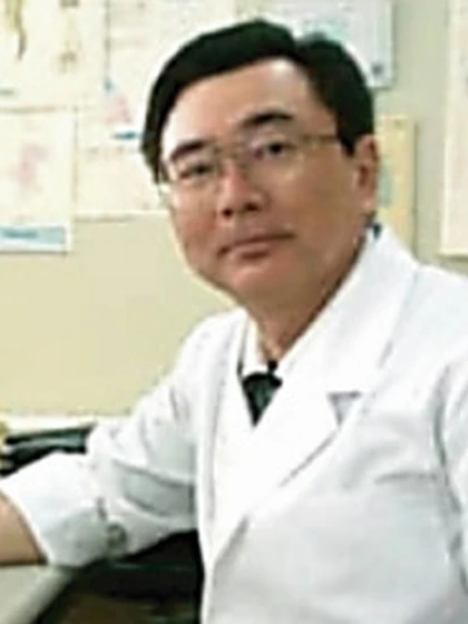 院長 藤本 祥治の写真