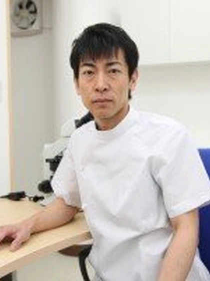 院長 医学博士 折戸 秀光の写真