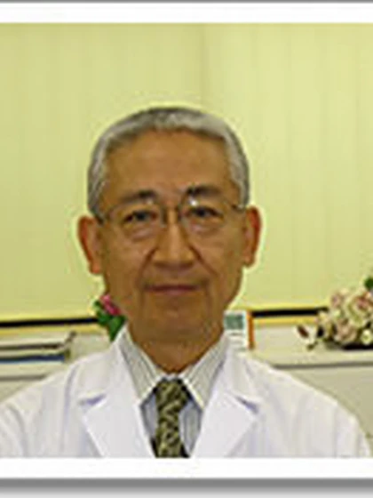 院長 ​医学博士 春日井 博志の写真