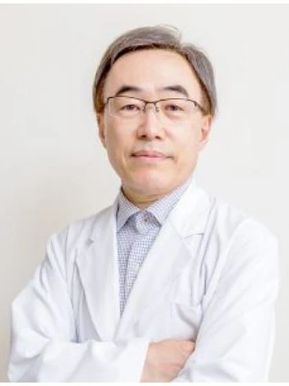 院長 理事長 乾 利夫の写真