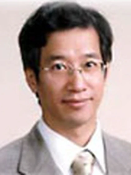 理事長 浅井 逸郎の写真
