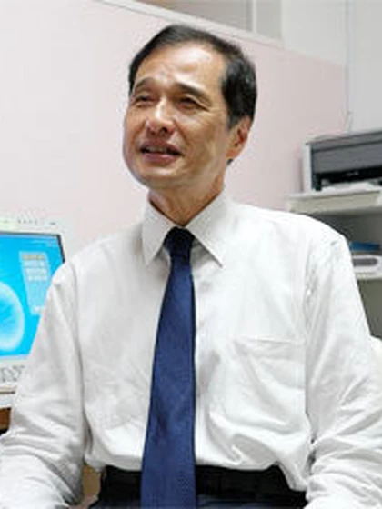 院長 井上 一知の写真