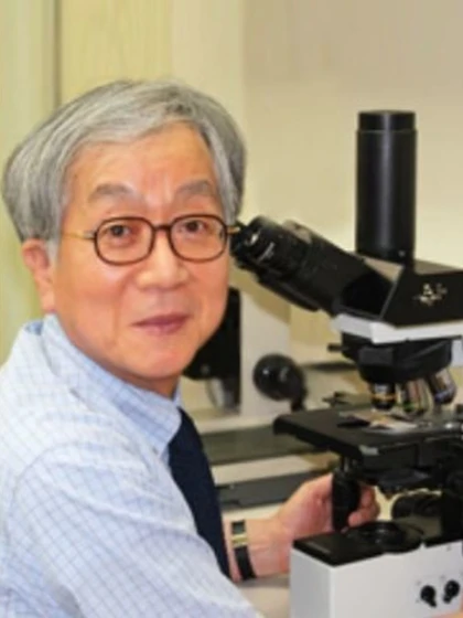 院長 医学博士 西村 正幸の写真