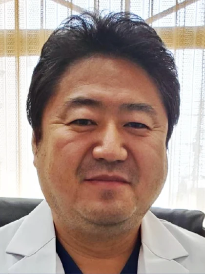 院長 院長 安田 聖人の写真