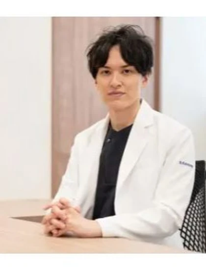 院長 小林 亮介の写真