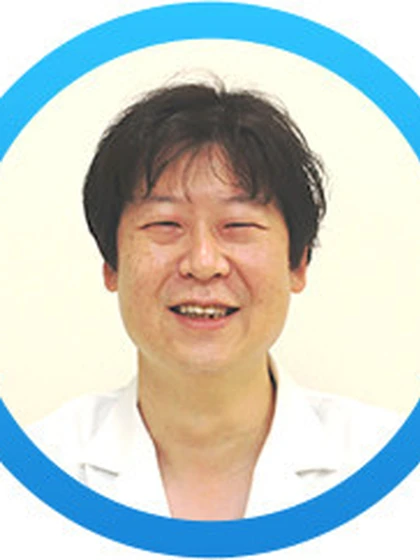 院長 医学博士 吉岡 龍治の写真