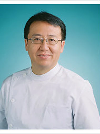 院長 医学博士 岩政 仁の写真
