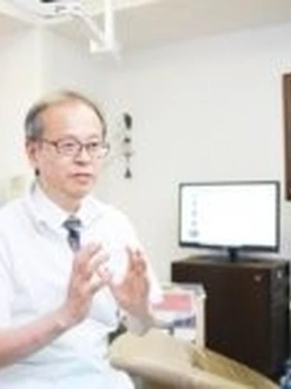 院長 歯学博士 臼田 準の写真