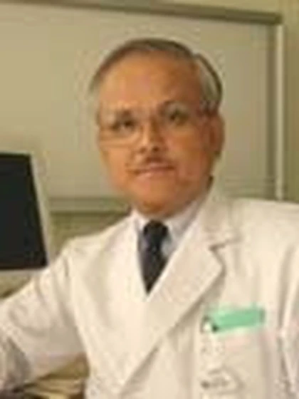 院長 医学博士 中川 洋一の写真