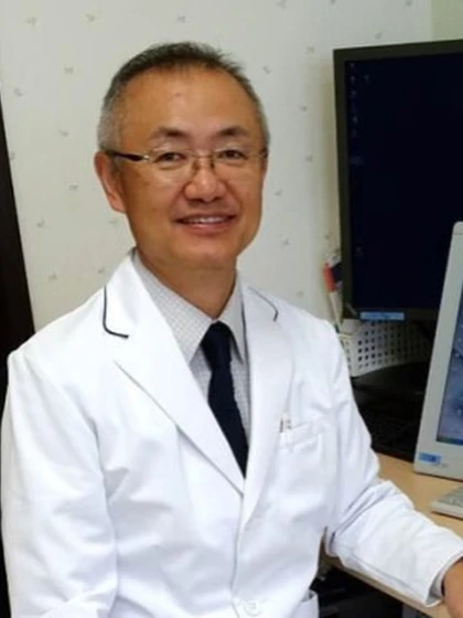 院長 医学博士 野崎 有一の写真