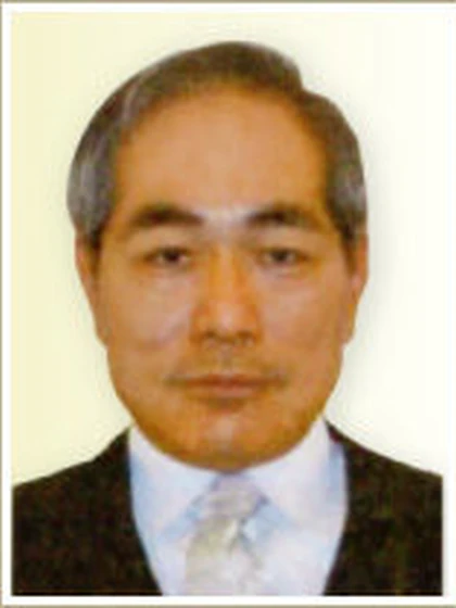 院長 歯学博士 親里 嘉健の写真