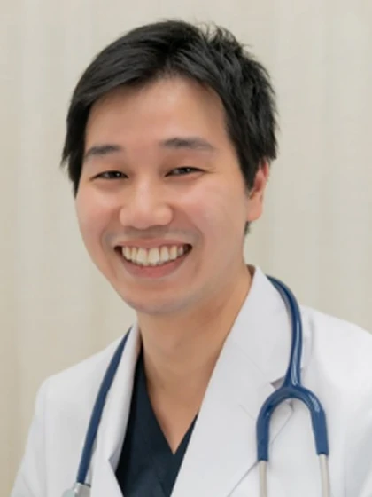 院長 柳澤 薫の写真