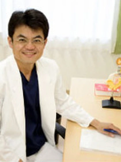 院長 臼木 智哲の写真